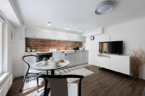 Krakowskie przedmieście 19 - 600m od Zamku Królewskiego - 50m od Pałacu Prezydenckiego - 800m od stacji metra Nowy Świat - Better Rental, Warsaw